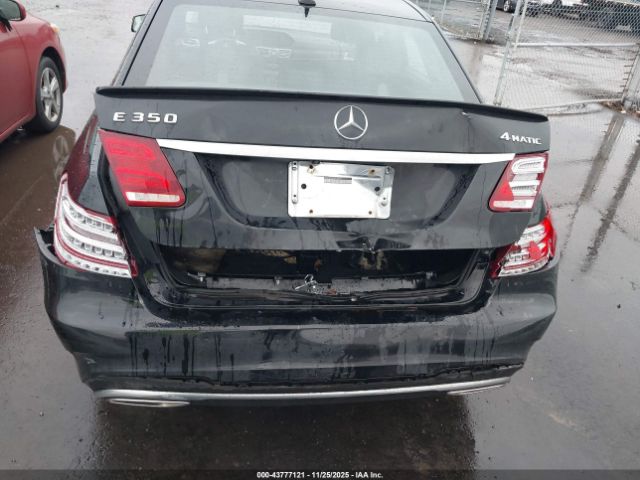 Mercedes-Benz E-Class 4matic Image 14