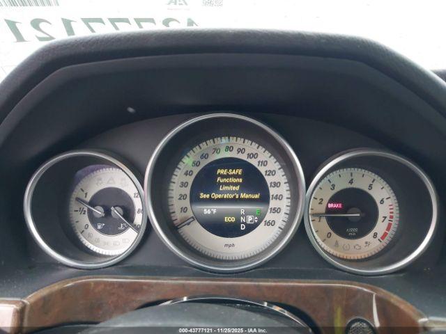 Mercedes-Benz E-Class 4matic Image 9