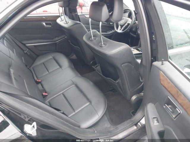 Mercedes-Benz E-Class 4matic Image 15