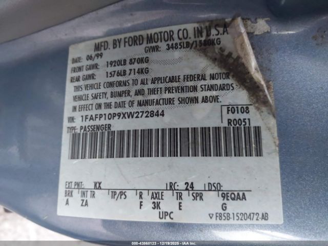 Ford Escort Lx Image 9