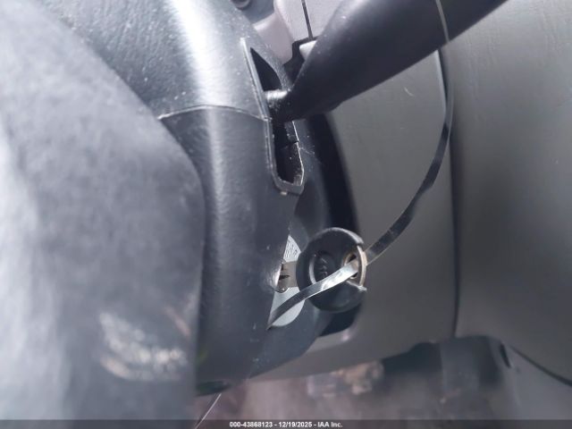 Ford Escort Lx Image 12