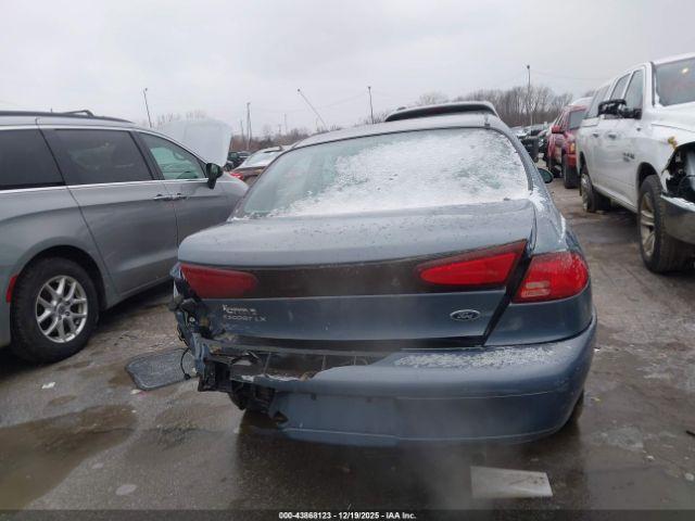 Ford Escort Lx Image 14