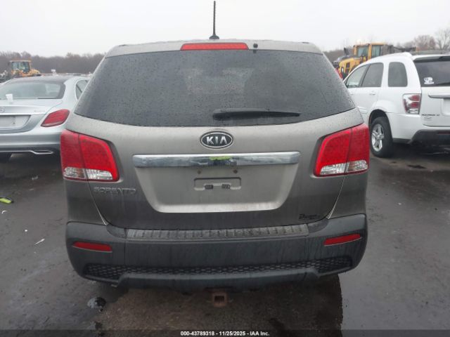 Kia Sorento Lx Image 6