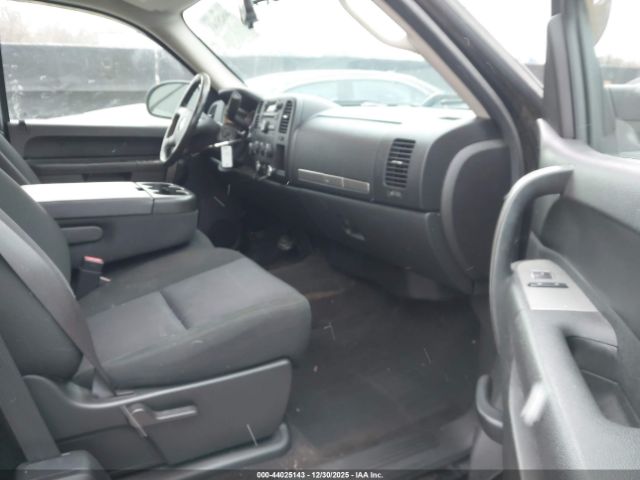 Chevrolet Silverado 1500 Lt Image 16