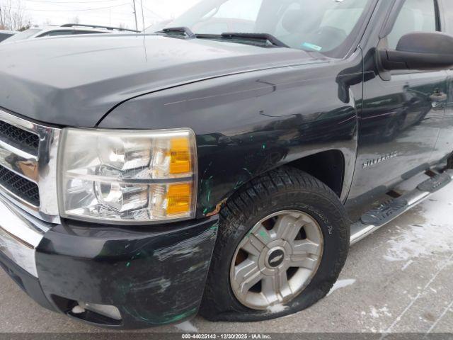 Chevrolet Silverado 1500 Lt Image 13